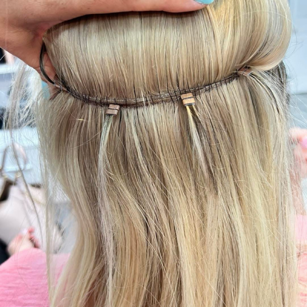 20” Extensions 1 Row at BeauticianAshley in Pasadena, TX