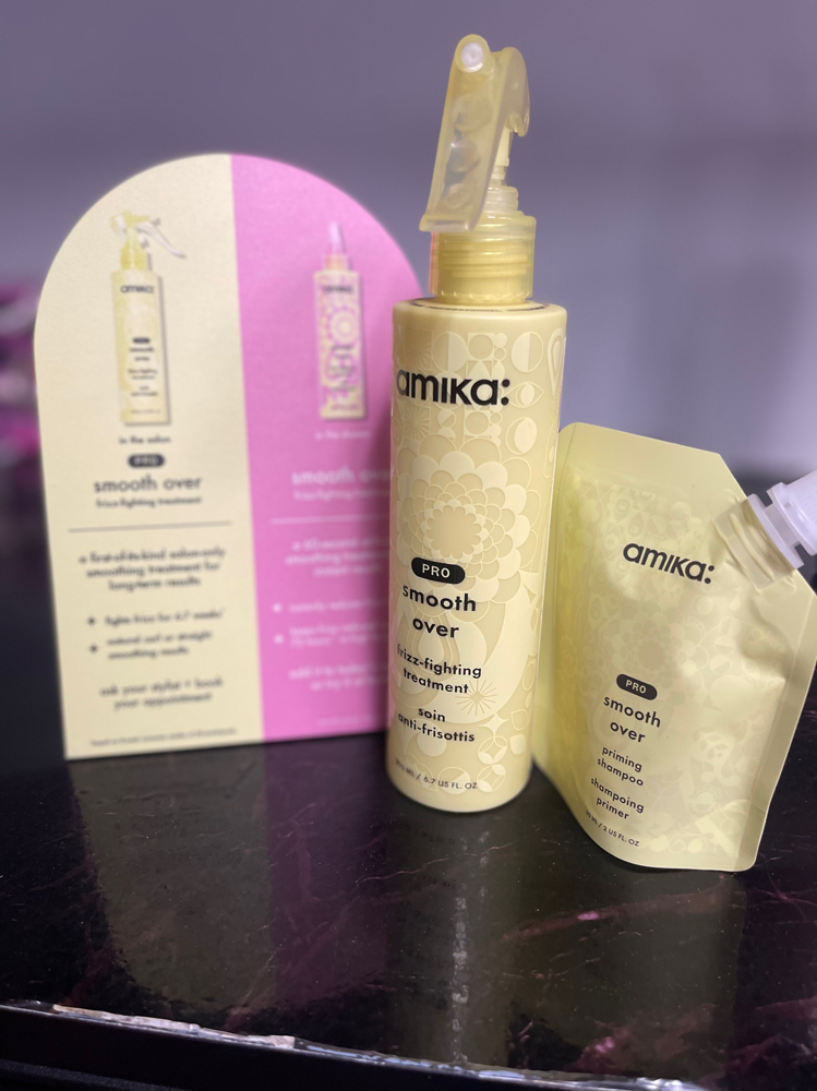 Amika Smooth Over Frizz Treatment