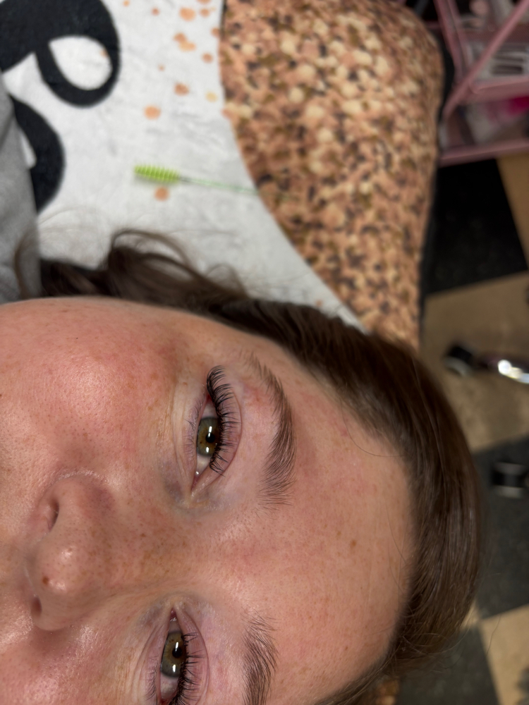 “wet lash” full set