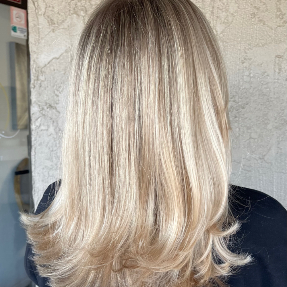 The Full Glow at Saradoeshairxo in Scottsdale, AZ