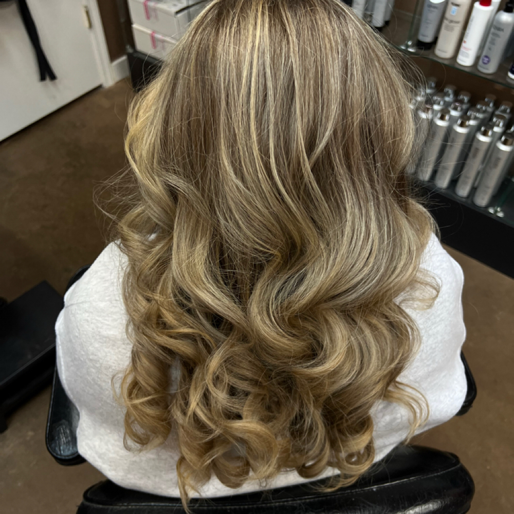 Parital Highlight at Transitions Salon       “Hair by Jennifer” in Poplarville, MS