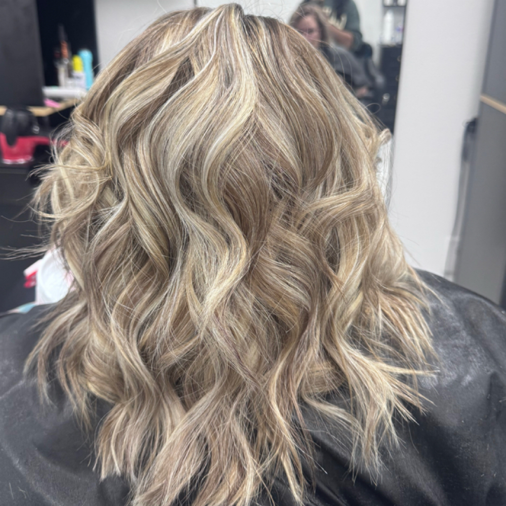 Highlights at Luxe Beautyon 5th Ave in TEXAS CITY, TX
