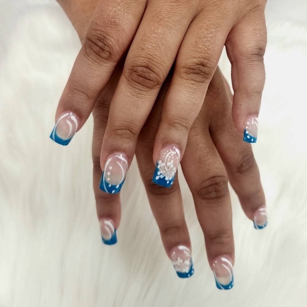 Tier 4 Nail Art at Perfectly Polished in Pink Hill, NC