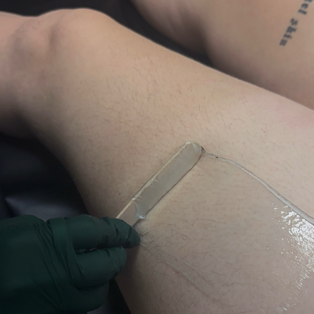 Full Leg Wax at The Beauty Baker in Canton, OH