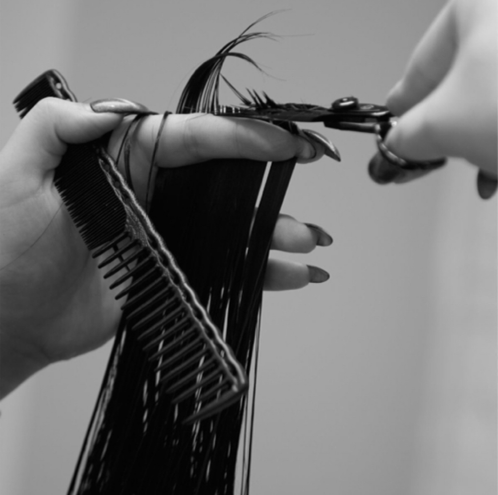 Haircut at Santiagos Beauty Bar in Fort Walton Beach, FL