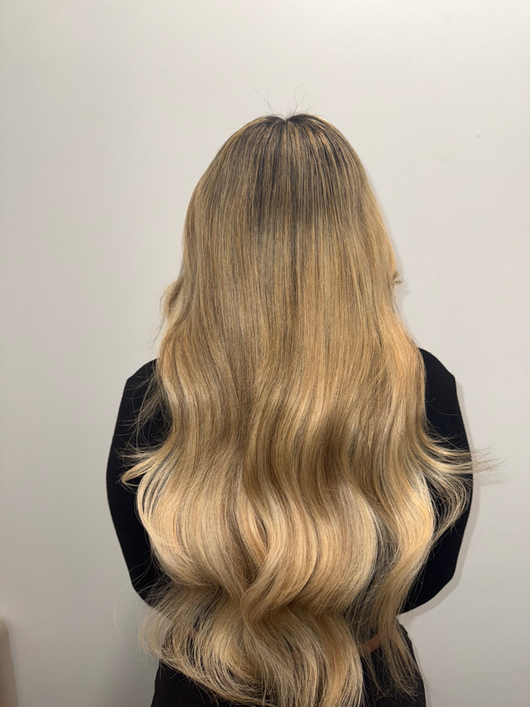Blowout with curls