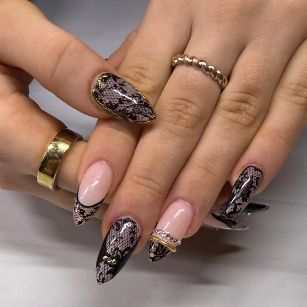 Tier 3 Designs at Majesty Nail Studio in San Marcos, CA