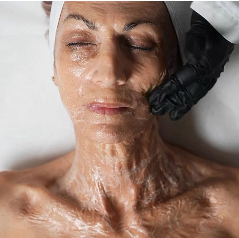 Anti-Aging V-tox Lift Facial