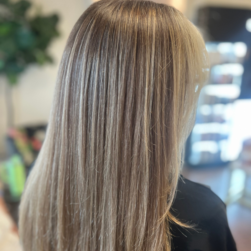 Partial Foil & Cut at Beauty.byy.sky in Canton, OH