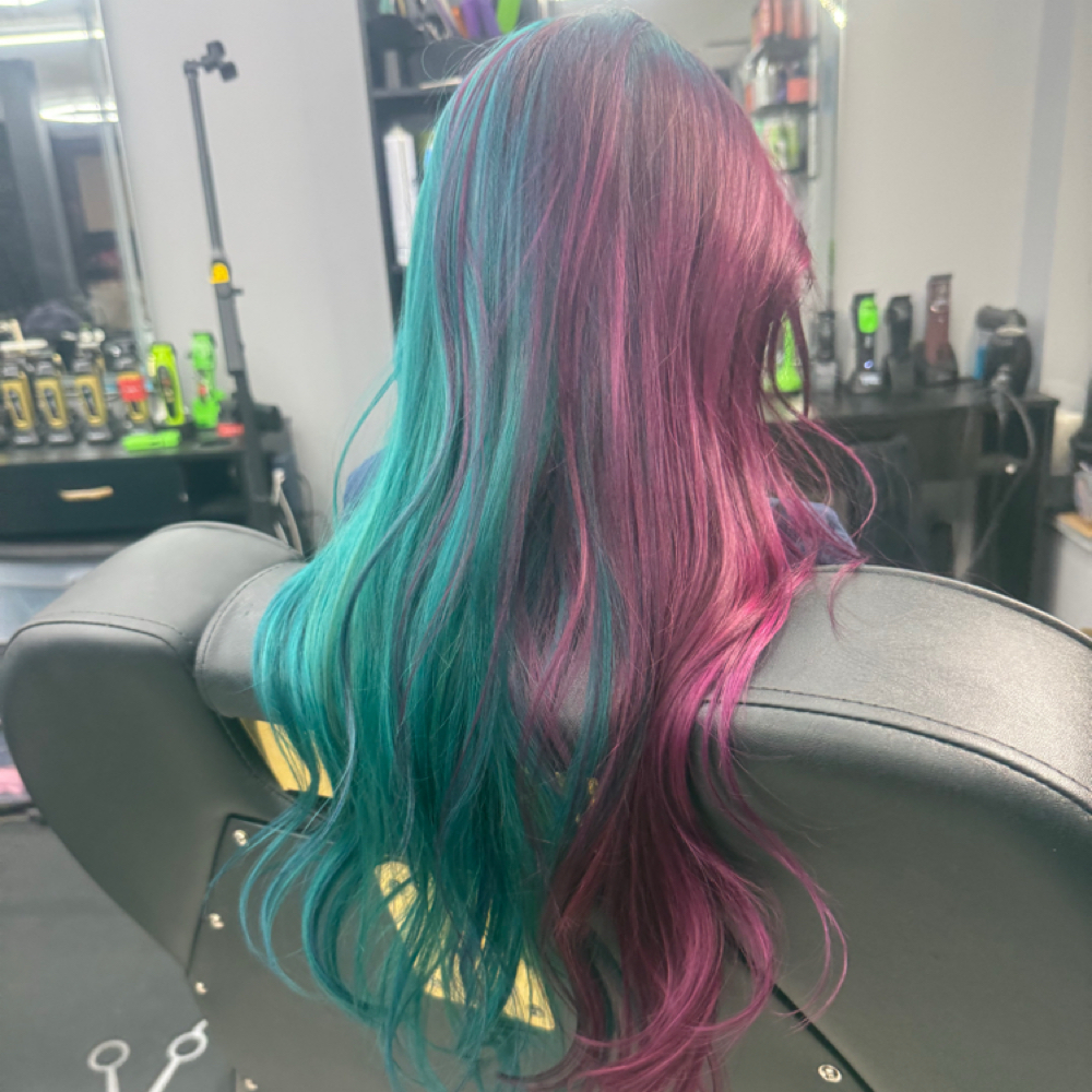 split dye at The Studio 5 in Rosedale, MD