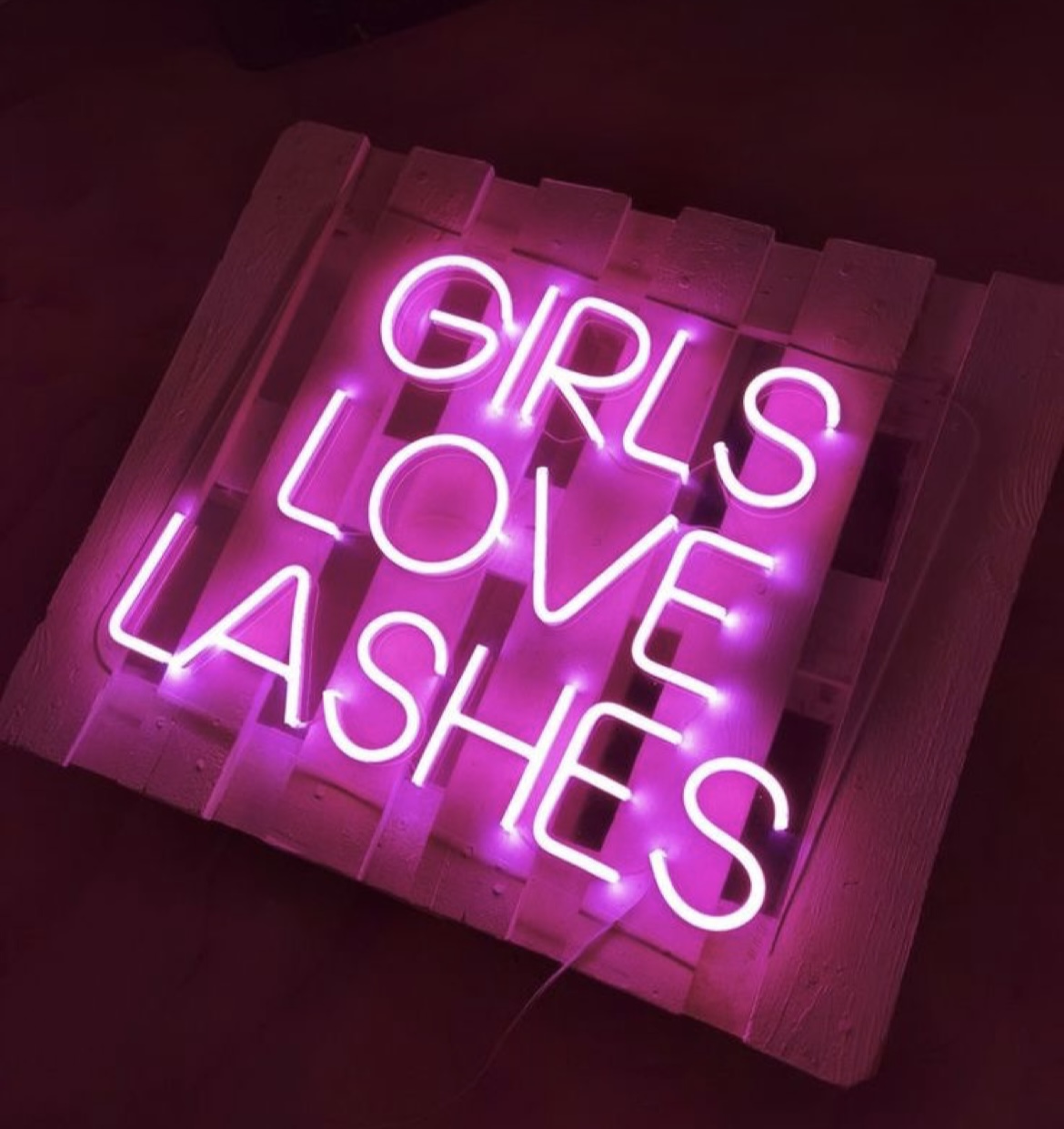 Lash Removal