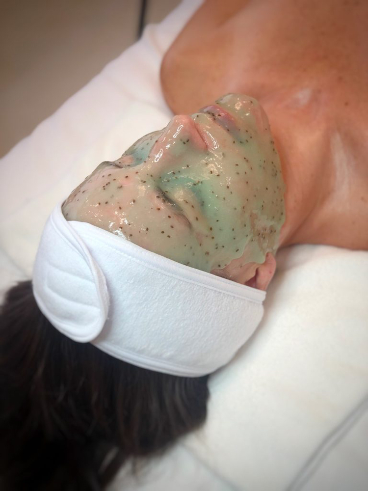 Sensitive/Rosacea Facial