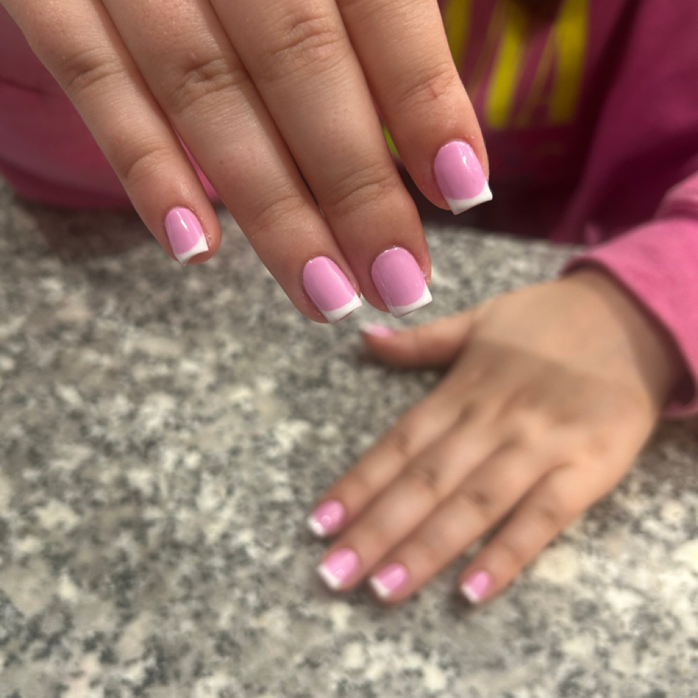 Gel Or Rubber Mani w/design at Claudia’s Nails & Spa in Lyndhurst, NJ