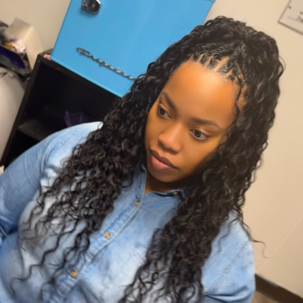 Miracle knots at KDeeBeauty&Braids in Alamo, TN