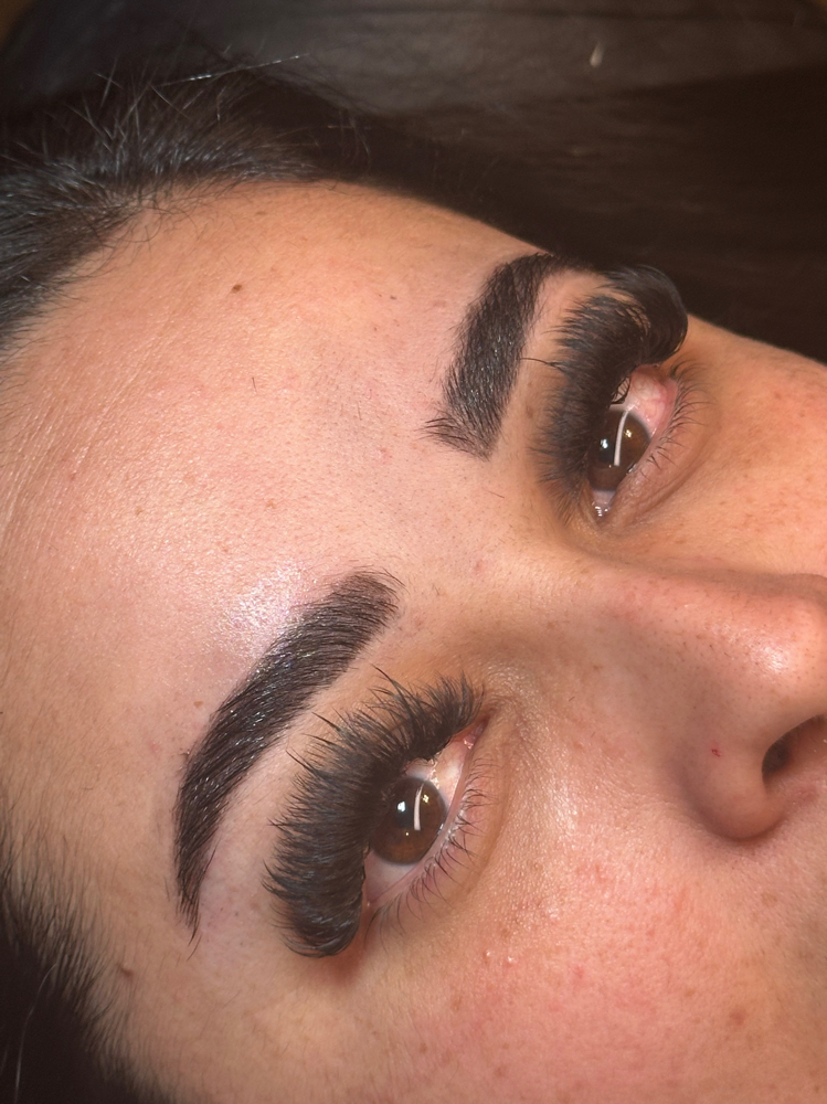 Weekly Lash Fill