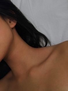 Neck