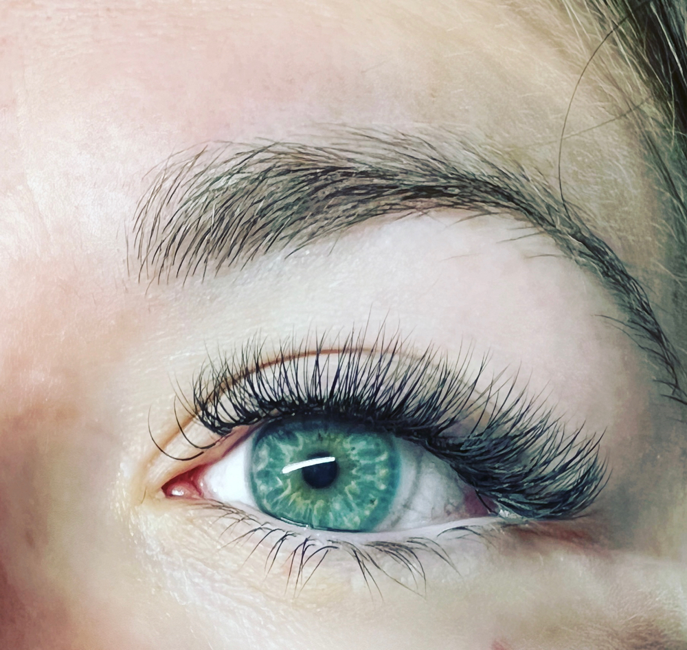 Hybrid Lash Extensions