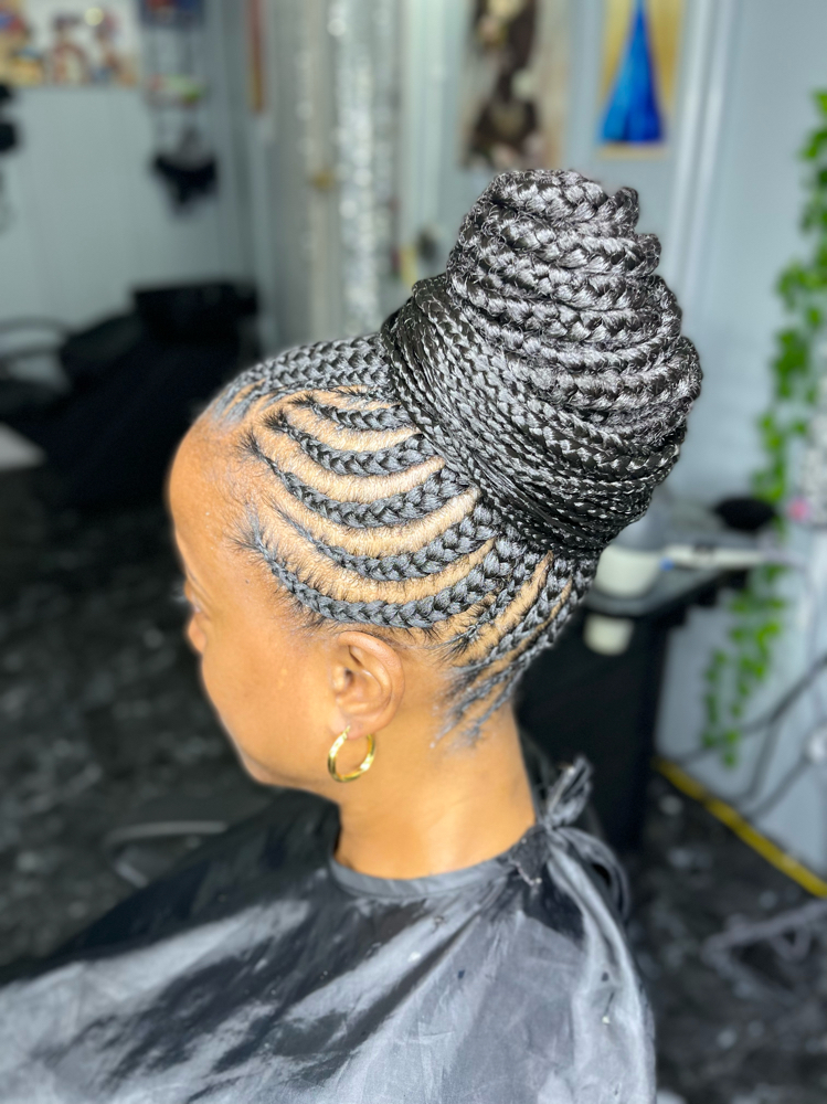 Feeding Bun Hairstyle ( Small)