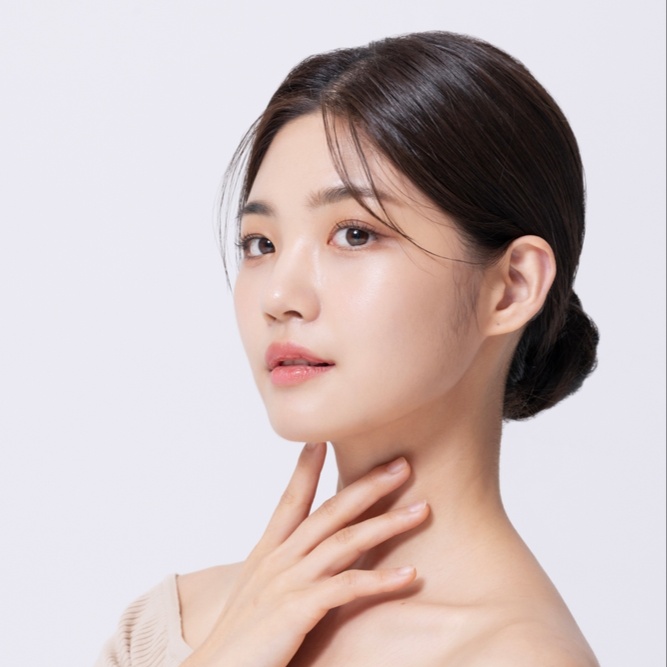 Tox-wrinkle relaxer at White Lotus Medical Spa in Scottsdale, AZ