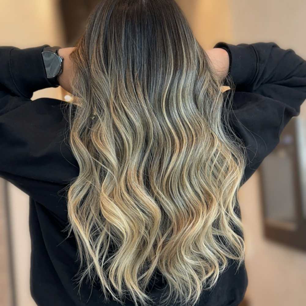 Heavy Lightening Service at The Good Hair Studio in Chino, CA