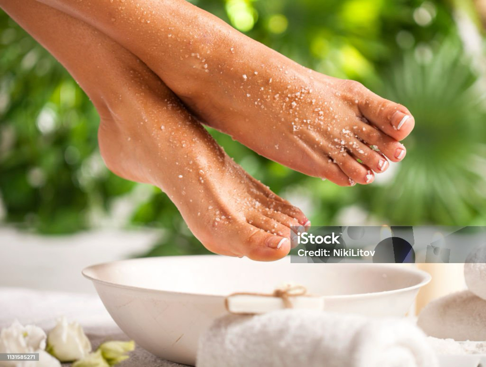 Heel Me, Honey Pedicure
