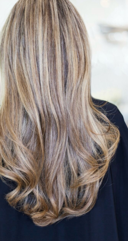 Blowout Refresh at HAIR BY TAYLOR B in Bryant, AR
