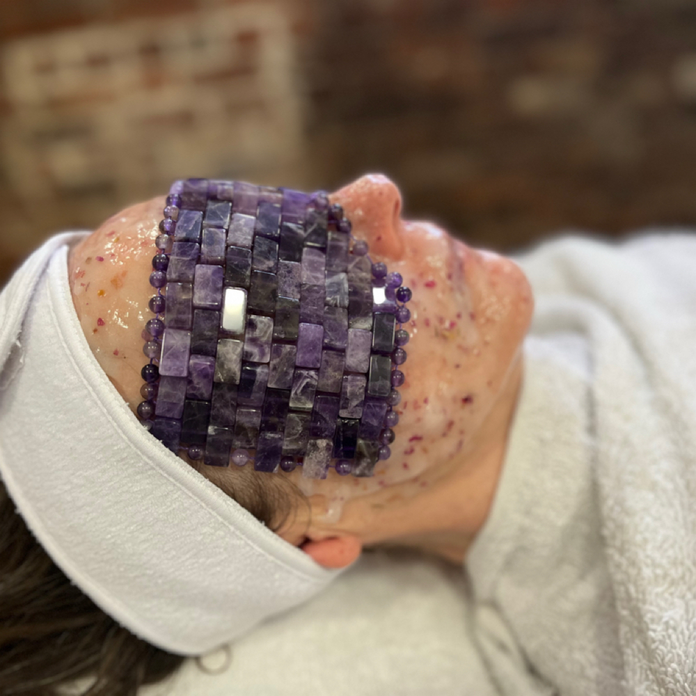 Hydro Jelly Mask at Radiance Beauty Lounge in Freeport, IL