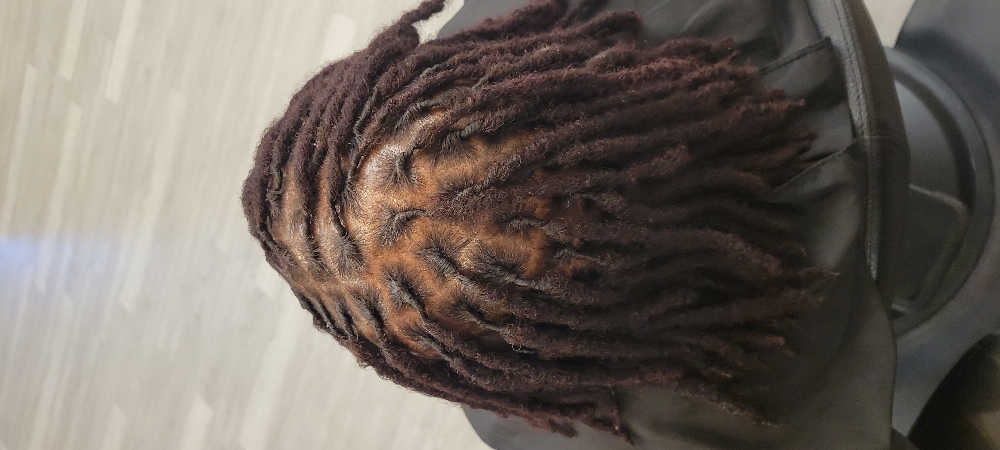 Loc Maintenance/traditional at Loc This Natural That in Bartlett, TN