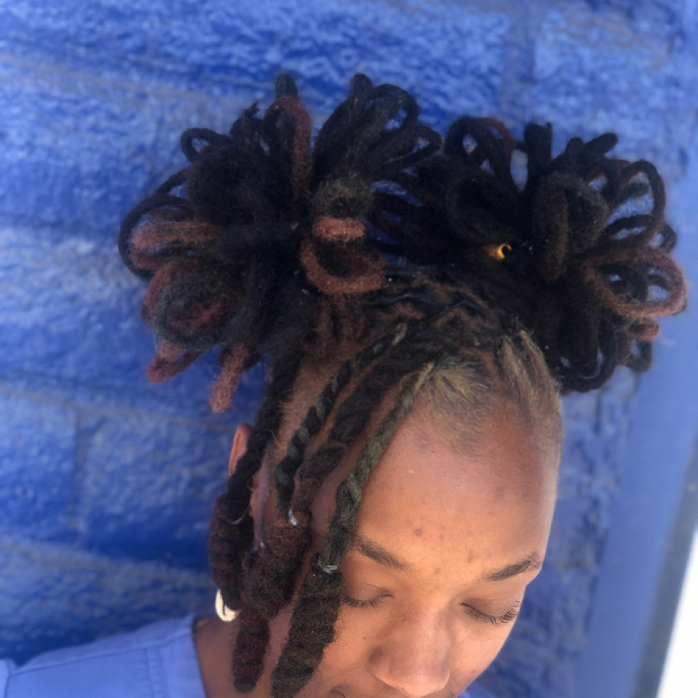 👑 The Crowned Loc Experience at Pretty B Stylez Studio in Webster, TX