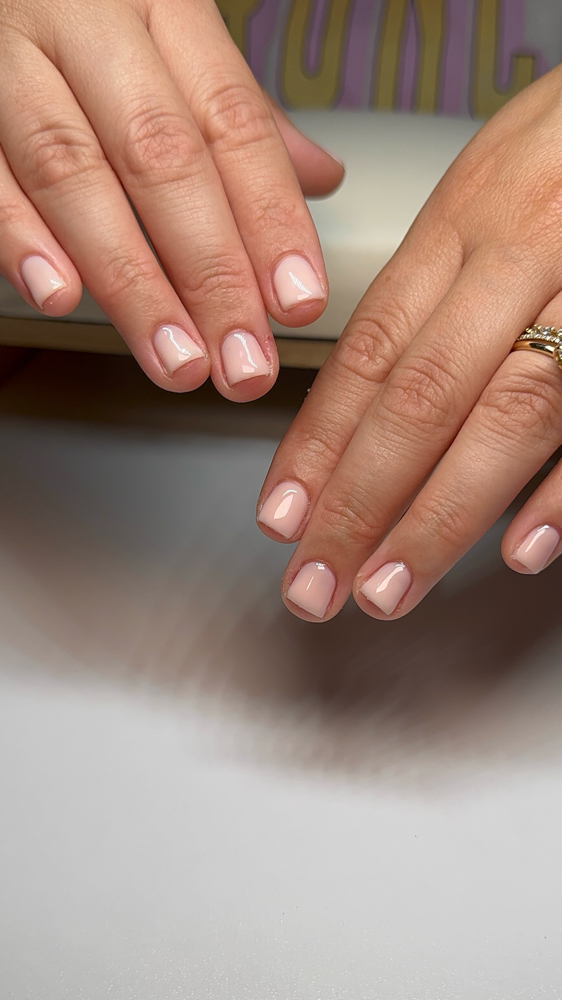 Luxe manicure
