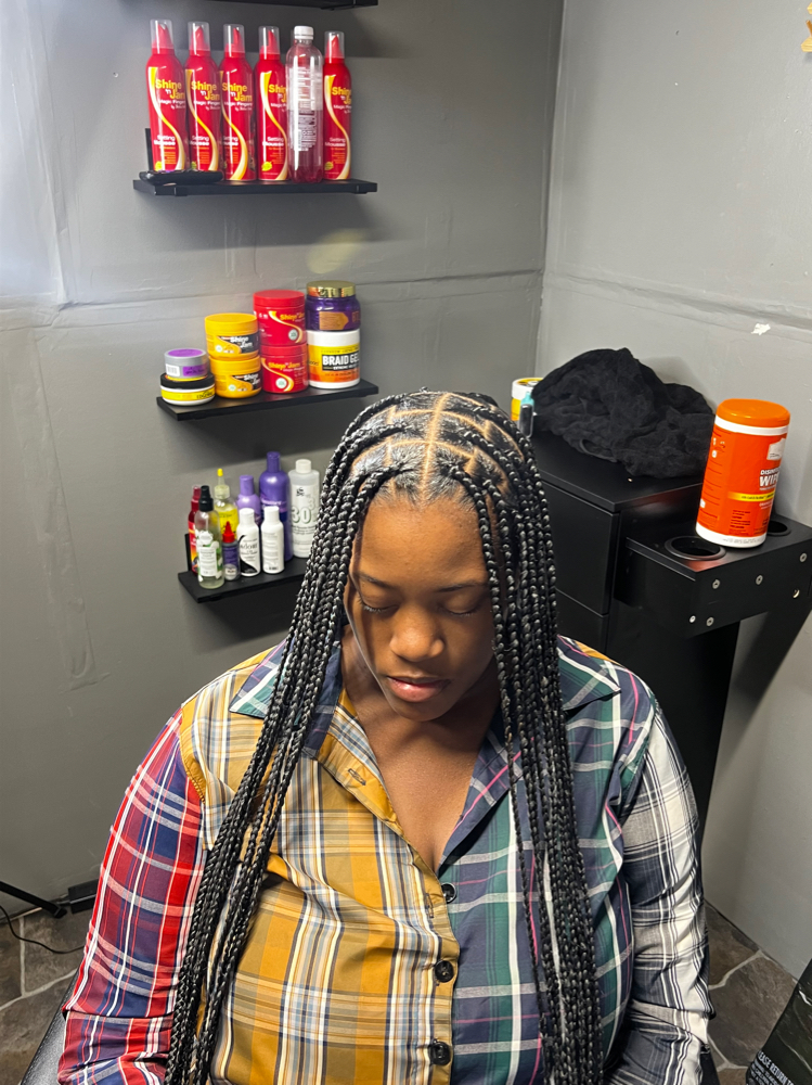 Medium Knotless