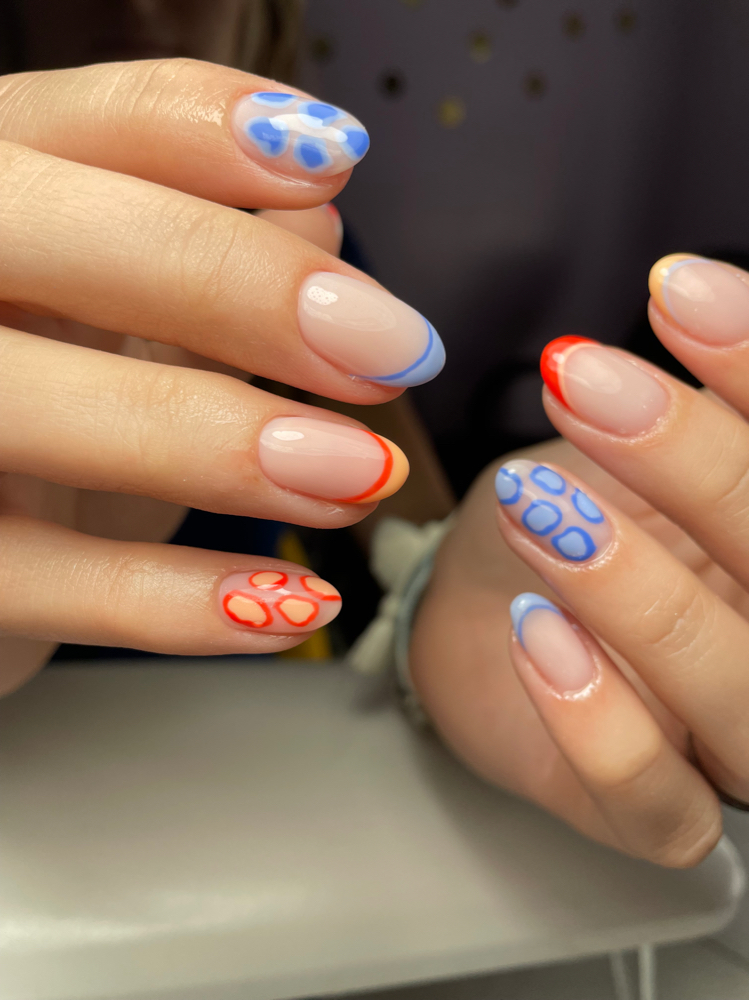 Nail Art In 2 Or 4 Nails at Manicure Lounge By Zee in Milford Center, OH