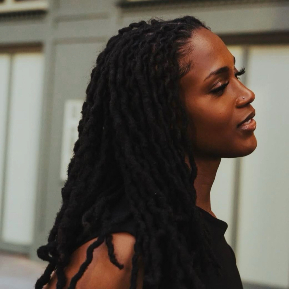 Deep Loc Detox treatment at iWax Peoria in Peoria, IL