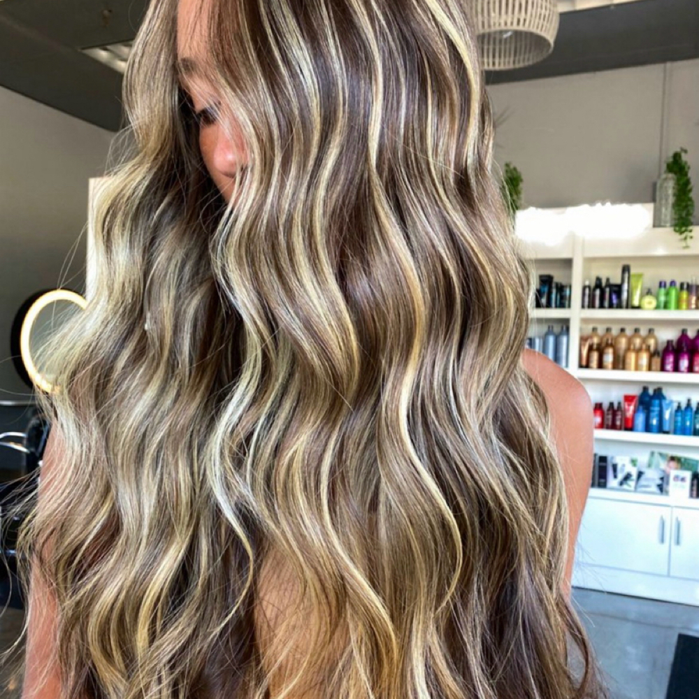 Full Foils at Bloomington Extension Bar and Salon in Lubbock, TX