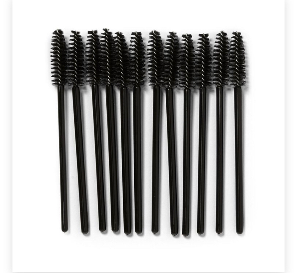 Lash Extention Removal w/ Lash Bath