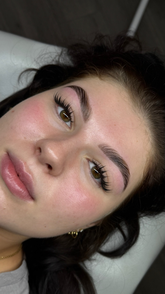 Signature Brow Lamination + Shaping
