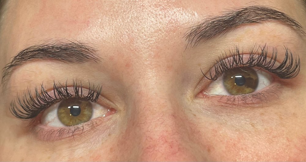 Wet Lashes