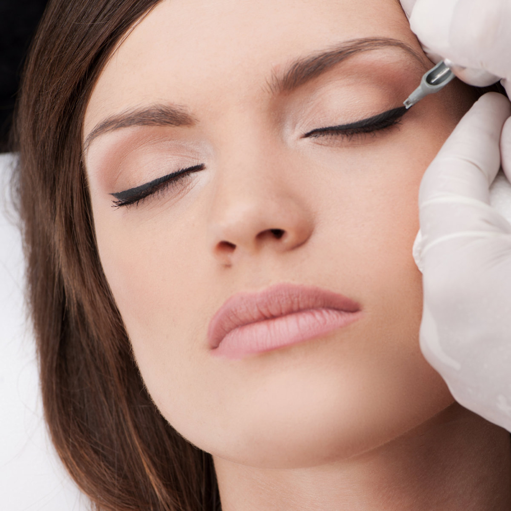 Eyeliner Enhancement