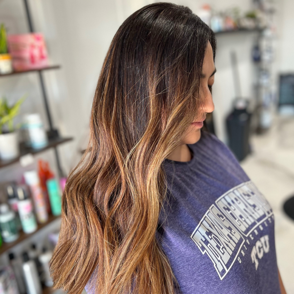 Balyage With Secondary Color W/trim at Mane Presence Hairdressing by Yonelie in Fort Worth, TX