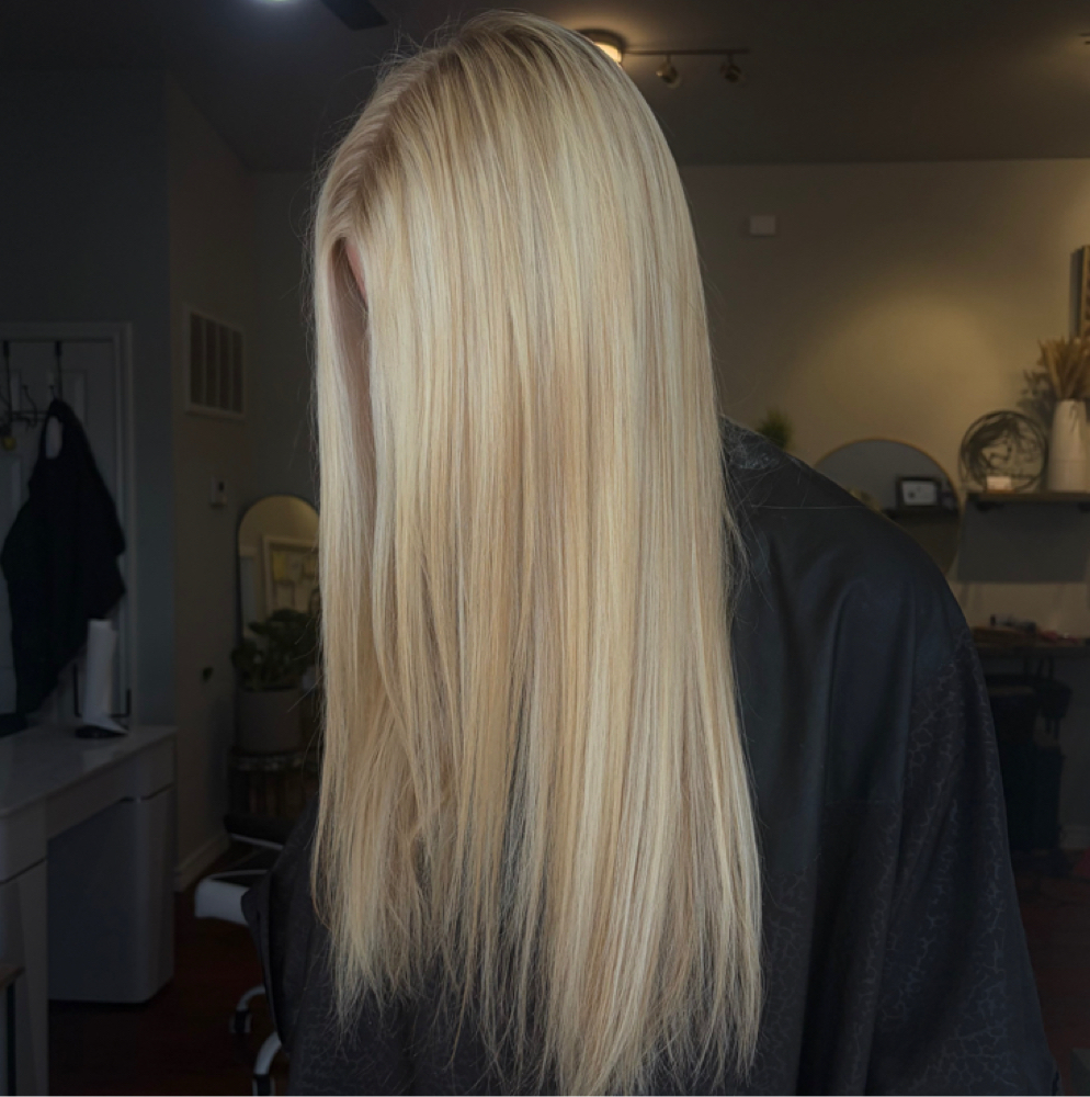 SIGNATURE FULL BLONDING at Audrey Williams in AZLE, TX