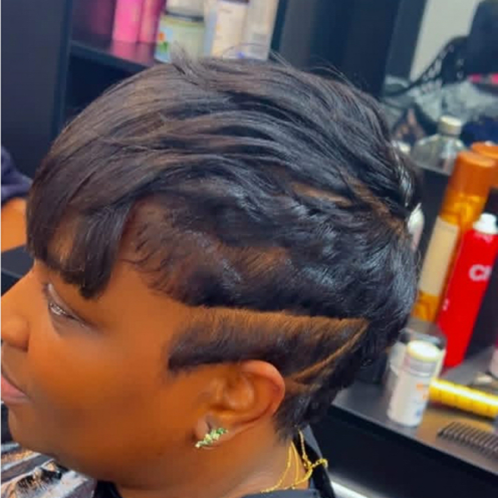 Wrap & Curl (Chanel) at UrHairQueen Salon & Studio in Upper Marlboro, MD