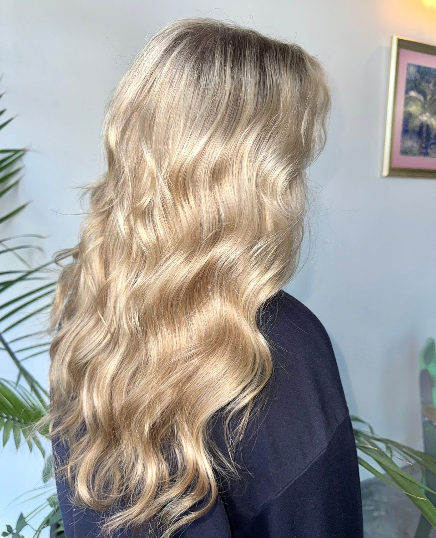 Specialty Blonding LONG HAIR