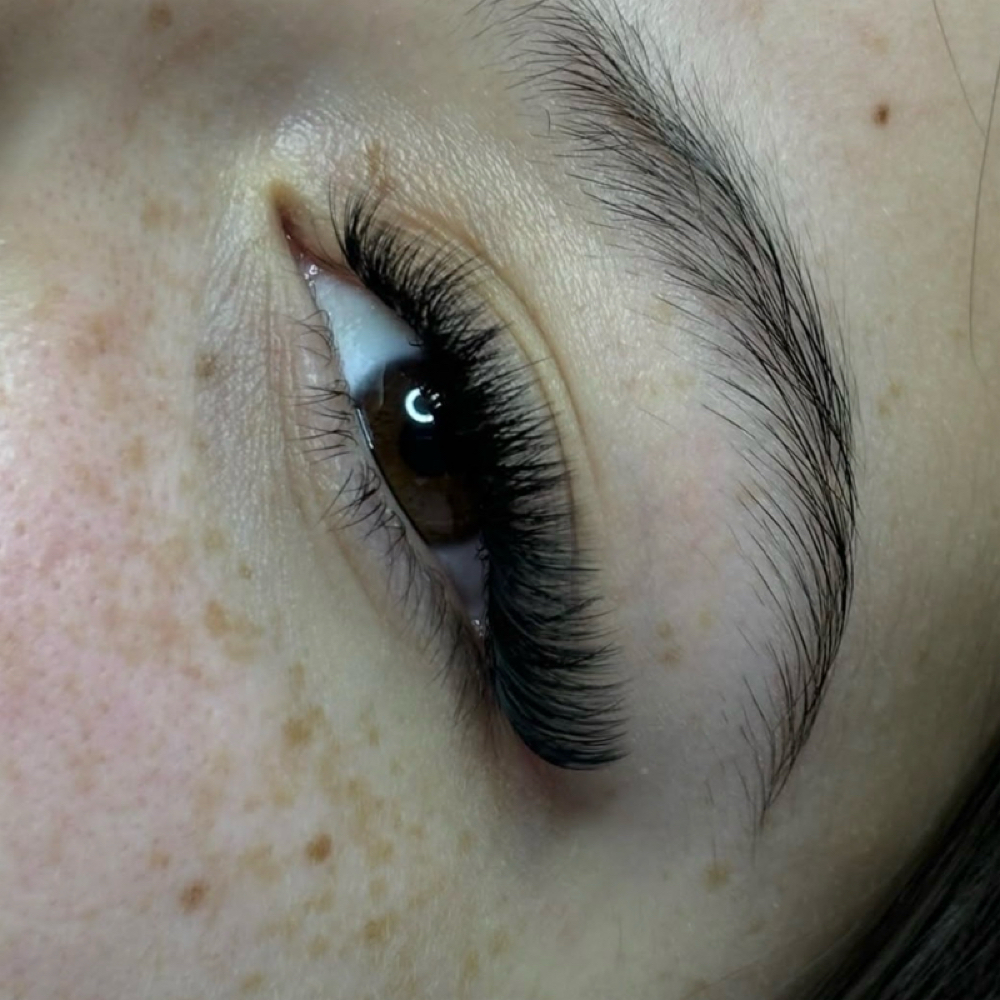 UV Volume Lash Set at Lash & Glow in Odessa, TX