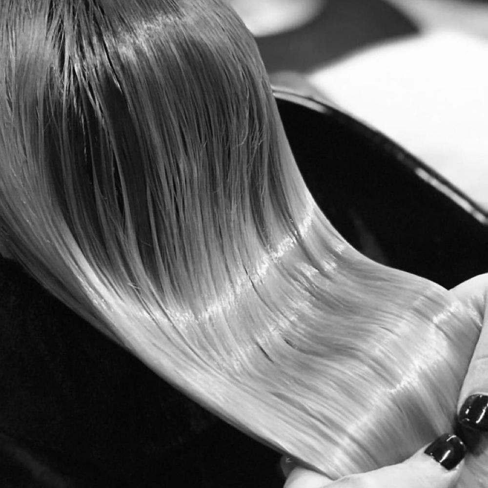 Color Retouch/Blowout at Society Color & Extensions in Lady Lake, FL