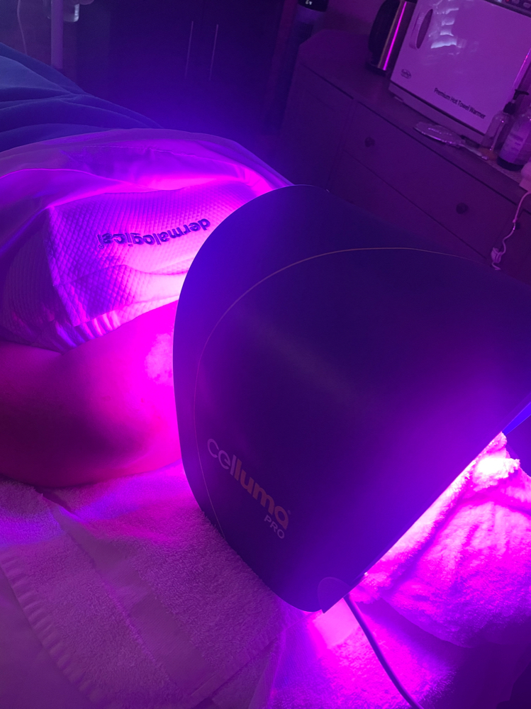 90 Min LED & Micro Current Skin Tre