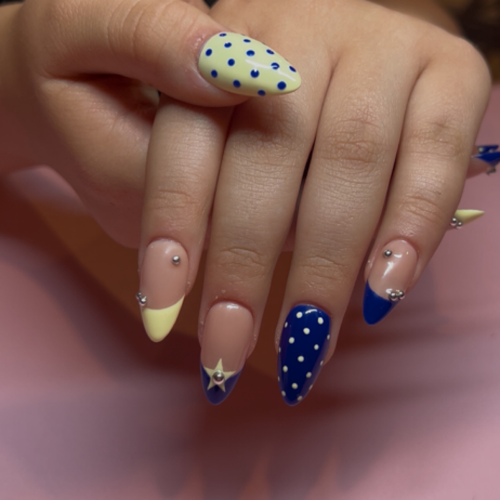 Medium Gel X at Mad Nails in Arlington, WA