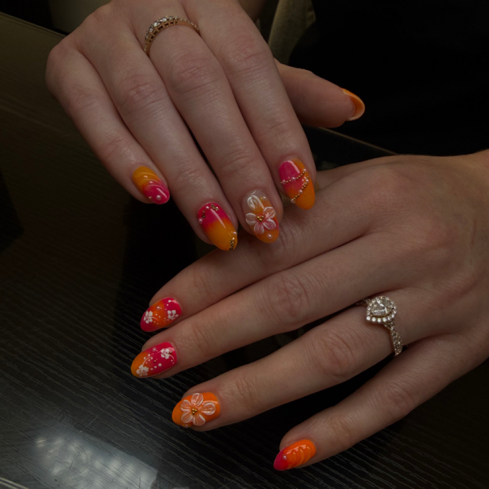 Custom Design Art Add On at Dj’s Dazzling Nails in Terre Haute, IN