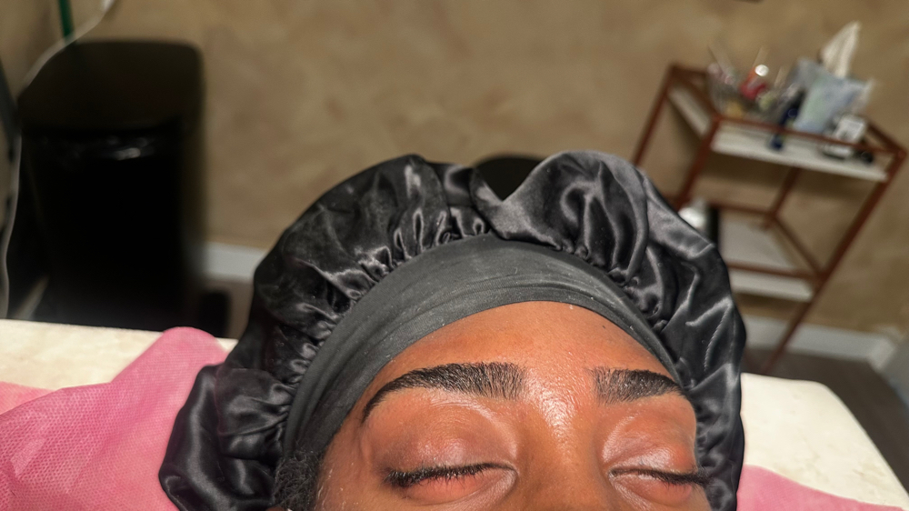 Eyebrow Wax at Retreat Skin Spa in Fort Lauderdale, FL