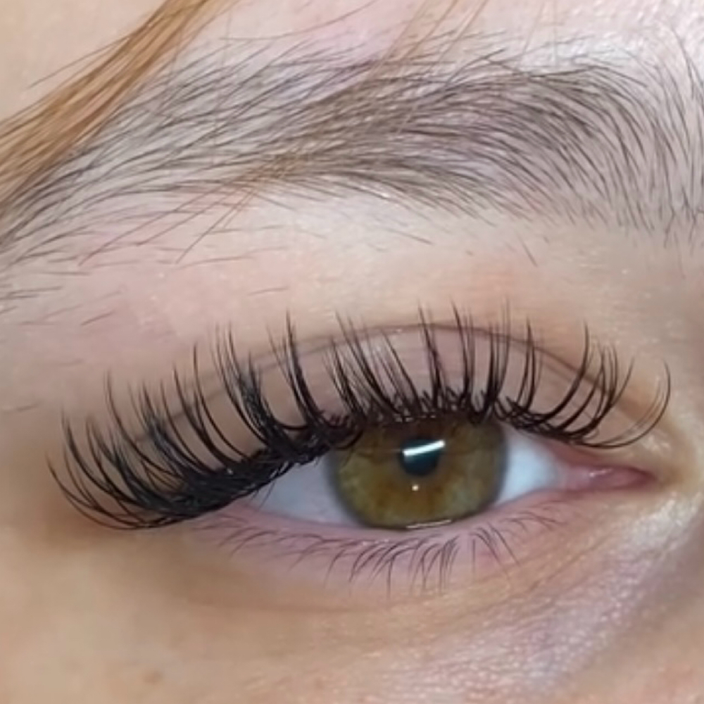 Wet Mascara Full Set at NK Beauty by Nyah in Tucson, AZ