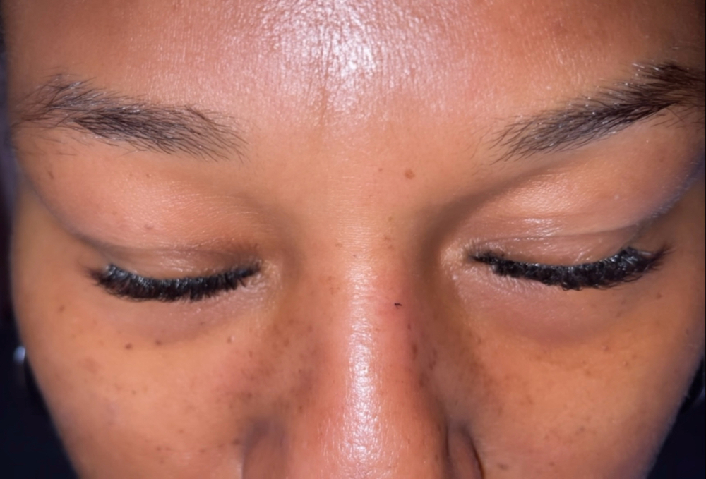 Small Cluster Lashes at Tipped by Tynee in McComb, MS